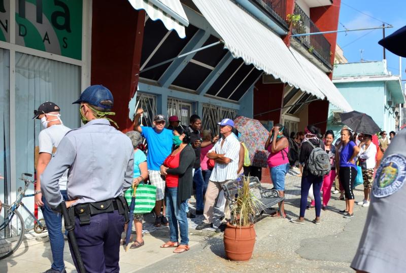 Aplicarán nuevas medidas para evitar actividad económica ilícita en La Habana.