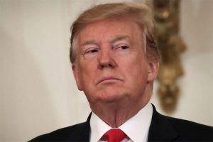 Trump amenaza con enviar agentes federales a ciudades lideradas por demócratas.