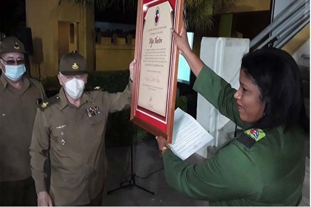 Reconocen a Raúl Castro como Hijo Ilustre de Santiago de Cuba.