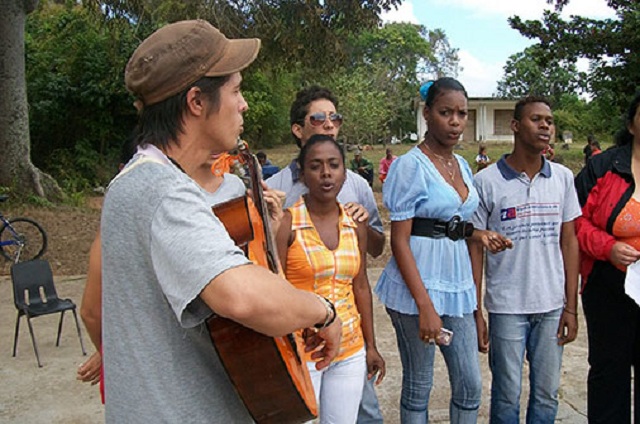 Labor de instructores de arte.