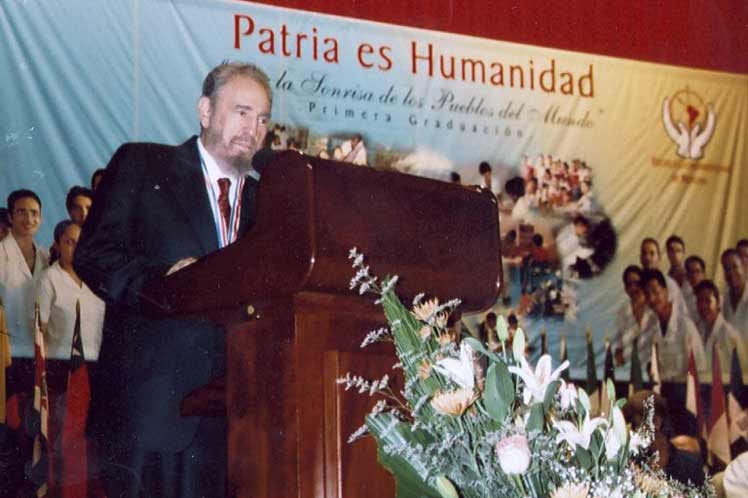 Destaca Díaz-Canel legado de Fidel Castro en doctrina médica de Cuba.