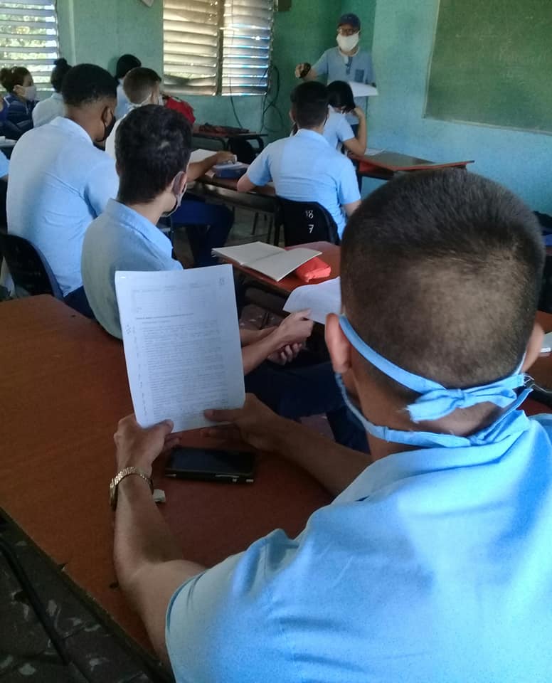 Students Reinforce Preparation for Entrance Exams to Higher Education in Jaruco