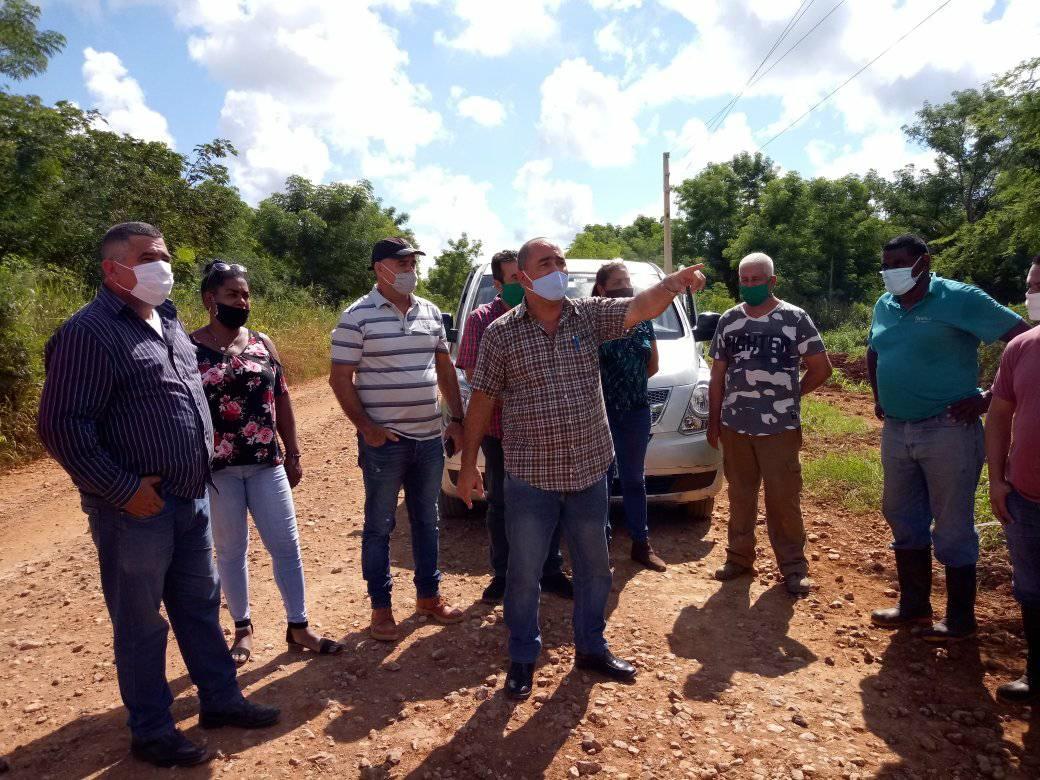 Delegation from the National Assembly of the People's Power confirms the results of the food program in Güines.