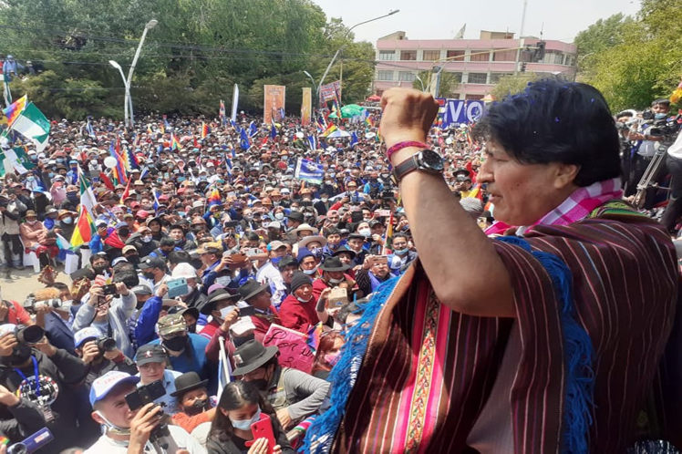 Primer discurso público de Evo Morales tras retornar al país proveniente de Argentina. Foto: Prensa Latina