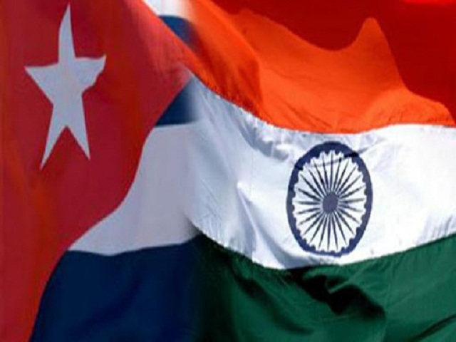 India y Cuba cancelan sello por 60 años de relaciones.