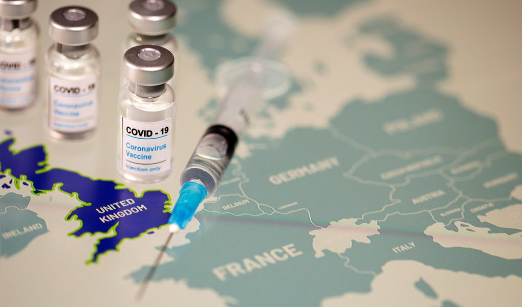 Comenzó programa de vacunación masiva en la Unión Europea.