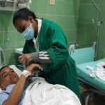 Minister of Education Visits Teachers Injured in Massive Accident