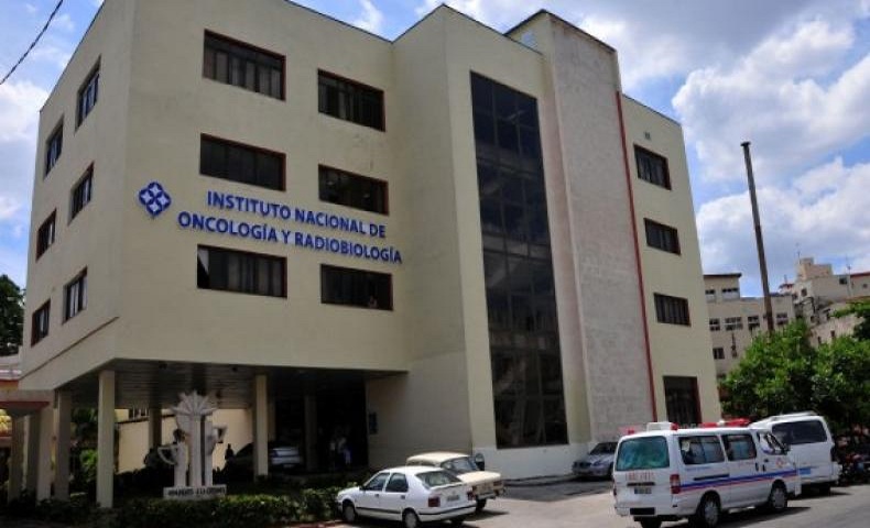 Reconocen desempeño integral del Instituto de Oncología y Radiobiología.