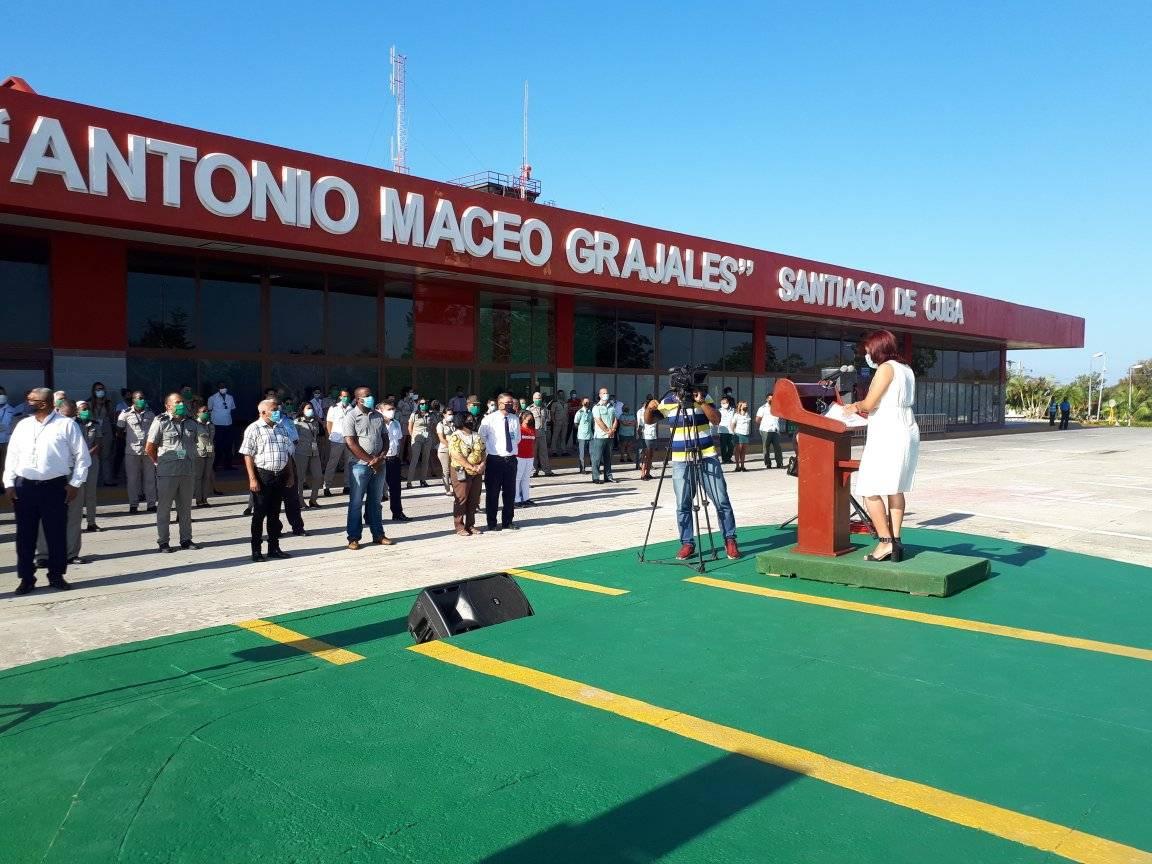 Rememoran bombardeo mercenario al aeropuerto santiaguero.