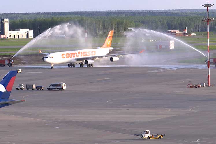 Venezuela resalta apertura de vuelo directo entre Moscú y Caracas.