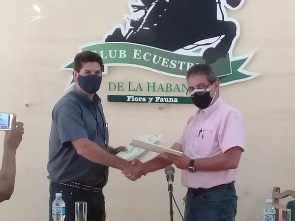 En la rúbrica participaron Directivos de Flora y Fauna y de la Universidad Agraria de La Habana.