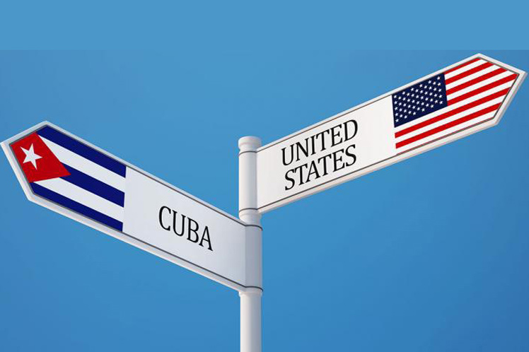 Biden olvida el bloqueo de Estados Unidos al hablar de Cuba.