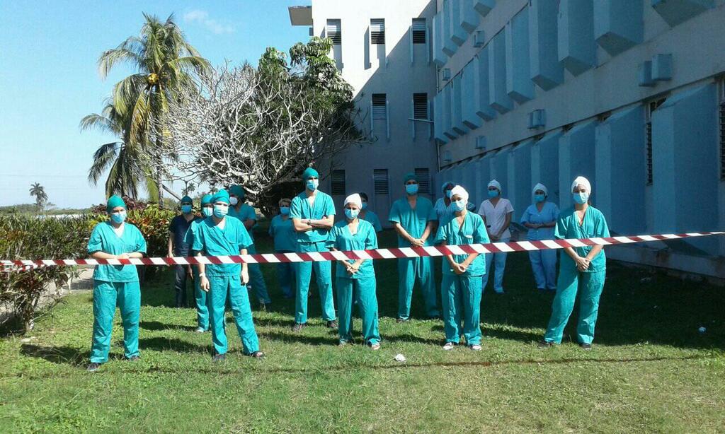 Reciben en Universidad de Matanzas insumos médicos, aseo y alimentos donados por estudiantes de Mayabeque.