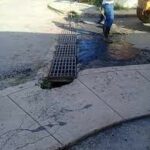 Intensifican labores de saneamiento de alcantarillas en Güines