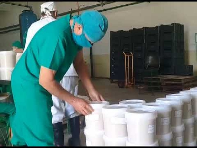 La fábrica de Salsa de soya estuvo entre los centros económicos visitados.