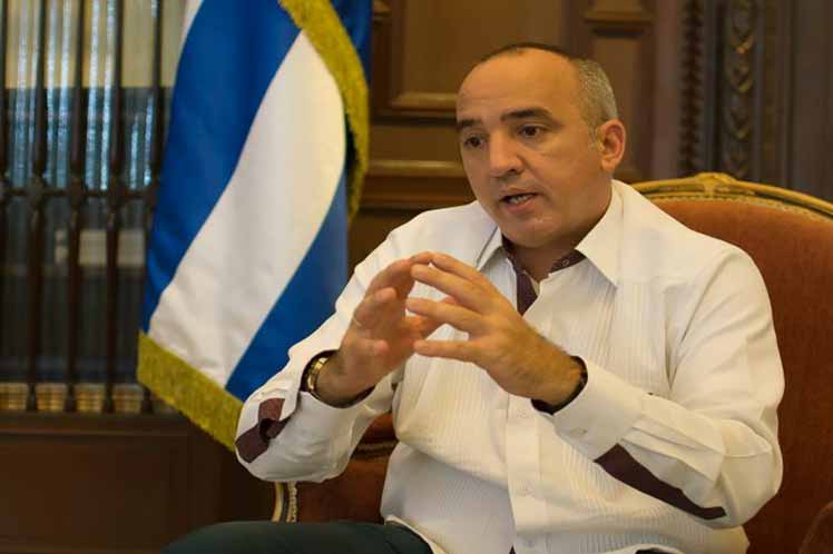 Ernesto Soberón, General Director of Consular Affairs and Attention to Cubans Residing Abroad.