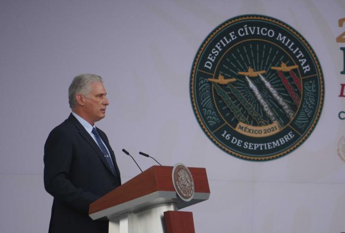 Fiel a sus mejores tradiciones, México fue el único país de América Latina que no rompió relaciones con la Cuba revolucionaria cuando fuimos expulsados de la OEA por mandato imperial, expresó el presidente cubano.