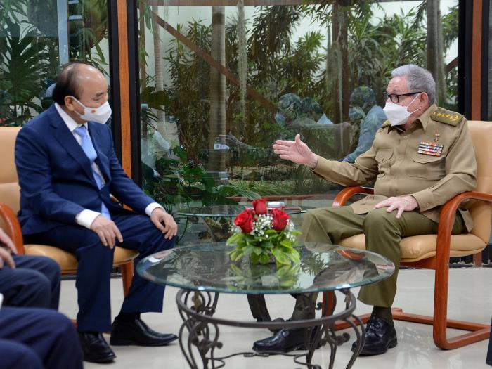 Recibió Raúl Castro al Presidente vietnamita Nguyen Xuan Phuc.