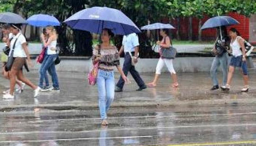 Calor y algunas lluvias hoy en Cuba.