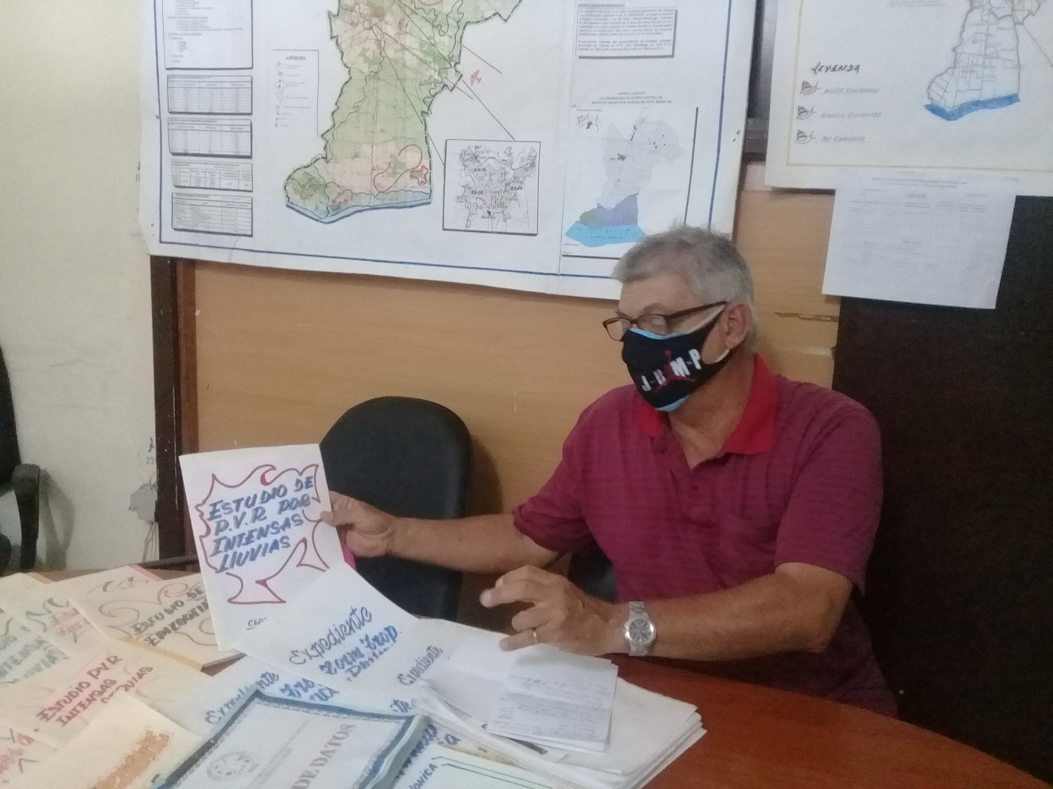 Head of the section of the Ministry of Science, Technology and Environment of the Republic of Cuba (CITMA in Spanish) in Güines, Alfonso Núñez.