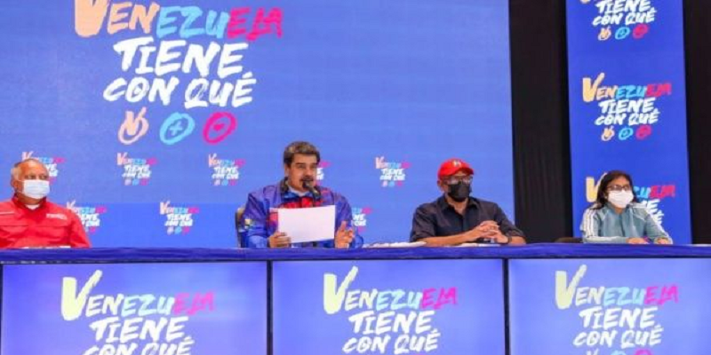 Convoca Maduro a jornada nacional de precampaña electoral.