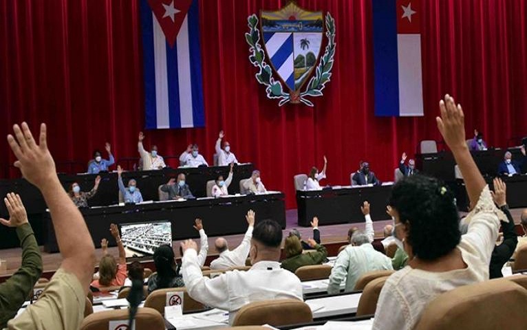 Diputados de Cuba aprueban Ley de los Tribunales de Justicia.