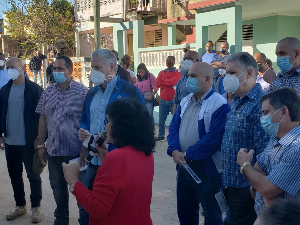 Díaz-Canel de recorrido por Matanzas.