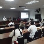 Estudiantes de Ciencias Médicas intercambian con directivos del Ministerio de Salud y BioCubaFarma