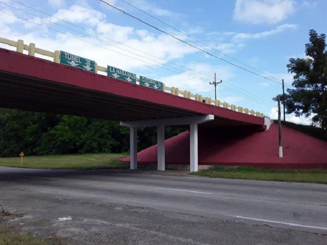 Remodeling work on the Zenea bridge concludes.