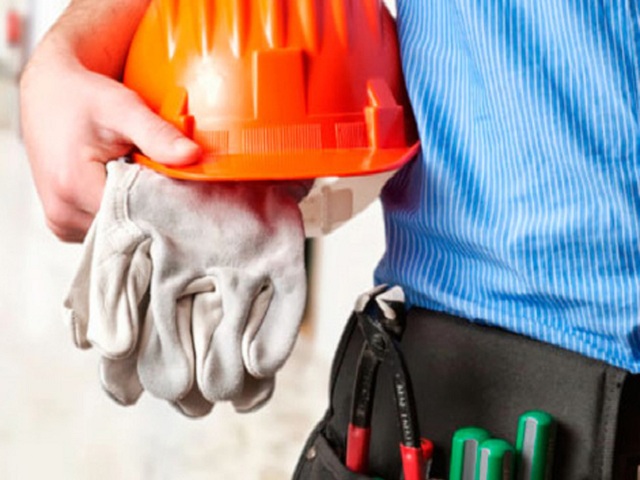 Obreros del sector eléctrico protagonizan jornada de seguridad y salud en el trabajo.