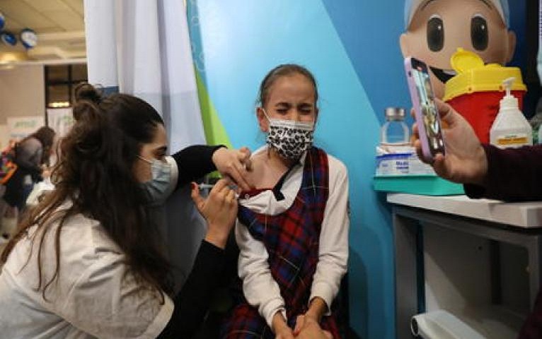 Aumentan casos pediátricos de Covid-19 en Estados Unidos.