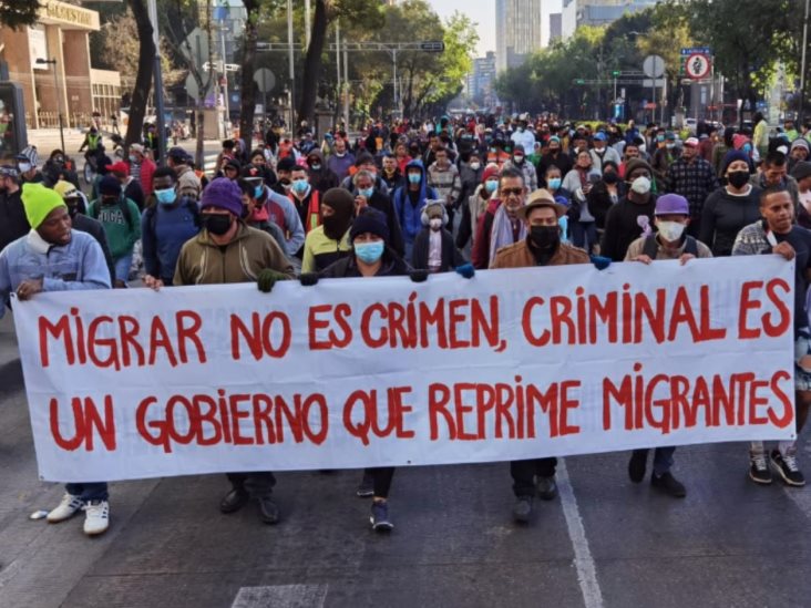 Caravana de migrantes se disolverá por acuerdo con gobierno de México.