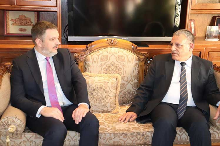 From right to left the Syrian Minister of Agriculture, Mohamad Hassan Qatana, and the Serbian Vice Chancellor, Vladimir Marić.