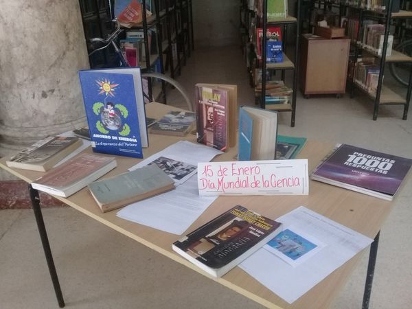 Inauguran exposición sobre ciencia, tecnología y medio ambiente en la biblioteca provincial de Mayabeque.