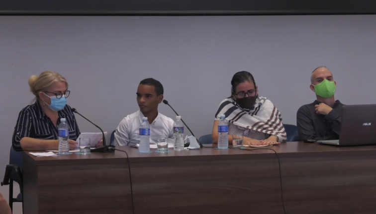 Sesiona IV Coloquio sobre Presencia Europea en Cuba.