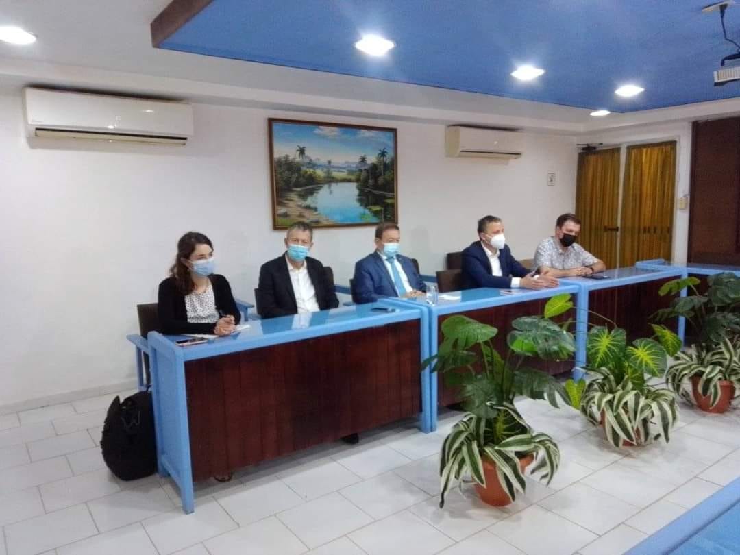 Miembros del parlamento de Francia visitan Mayabeque.