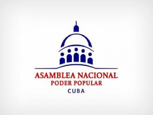 Diputados cubanos analizan nuevos proyectos de leyes.