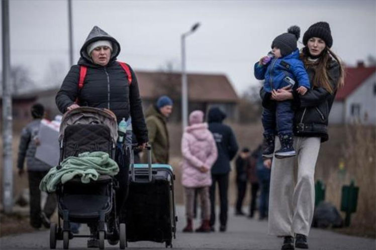 Rusia dispuesta a abrir nuevos corredores humanitarios en Ucrania.