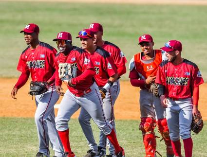 Los Huracanes, equipo de béisbol de Mayabeque.