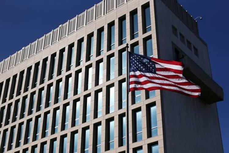 La embajada de Estados Unidos en Cuba reanudará en mayo el procesamiento limitado de visas de inmigrantes. Foto: Prensa Latina