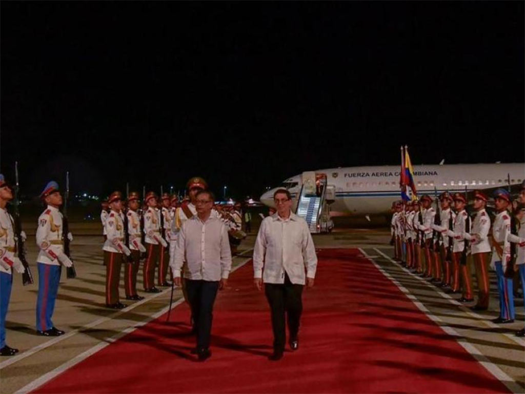 Gobierno de Colombia concluye diálogos de paz en Cuba.