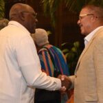 Vicepresidente Cubano Salvador Valdés Mesa recibe a académicos norteamericanos