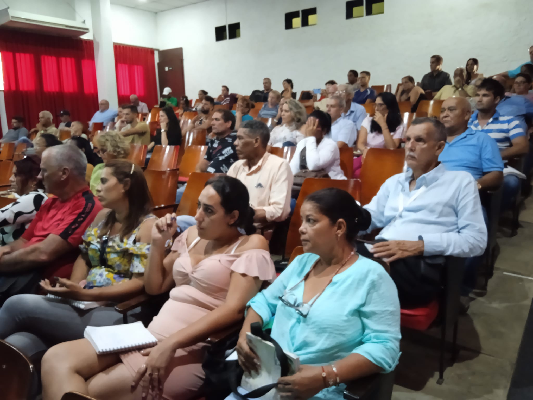 Potencian en Mayabeque exportaciones de bienes y servicios a partir del vínculo con Cámara de Comercio y ProCuba.