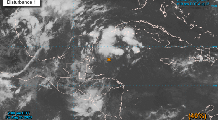 Atenta Cuba a pronóstico del tiempo para las próximas horas.