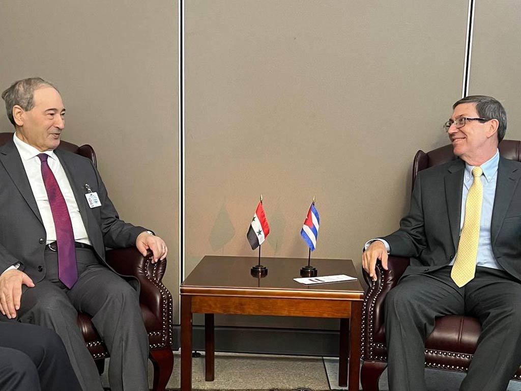 Cancilleres sirio y cubano abordan sobre Cumbre del Grupo 77 y China