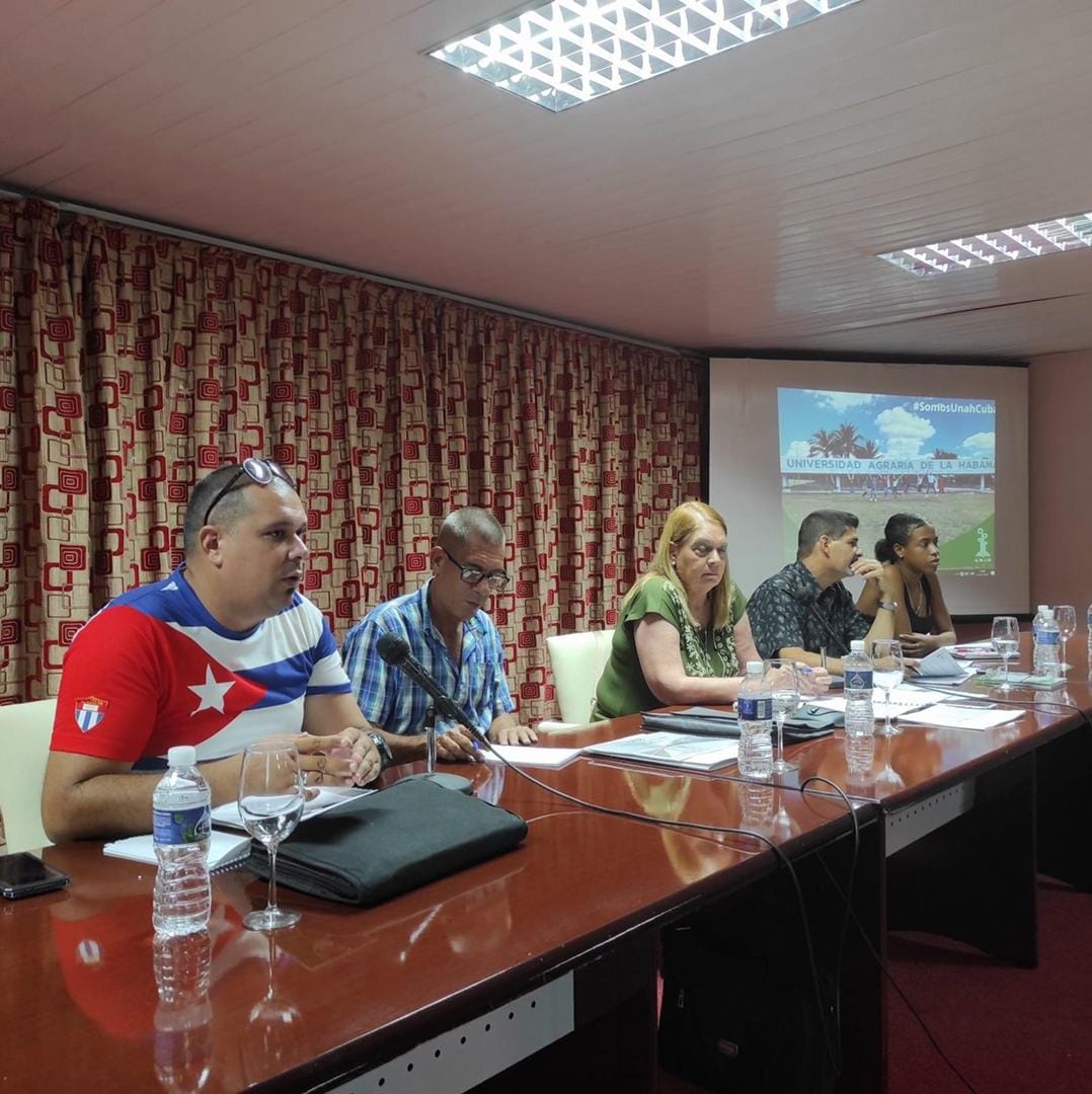 Evalúa Viceministra del MES aseguramiento para inicio del segundo período lectivo en Universidad de Mayabeque.