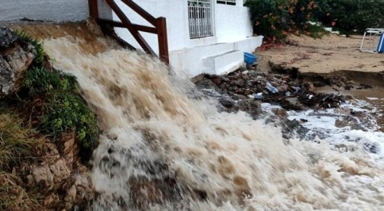 Tormentas dejan unos 16 muertos en Türkiye, Bulgaria y Grecia.