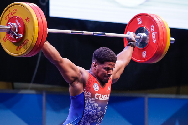 Gana medalla de plata halterista de Mayabeque en XIX Juegos Panamericanos de Santiago de Chile