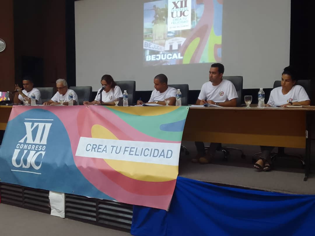 Celebran Asamblea XII Congreso de la Unión de Jóvenes Comunistas