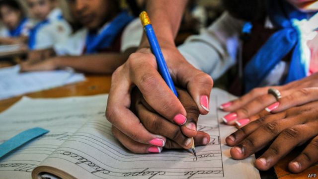 Con la educación se gana el futuro. Foto: Archivo